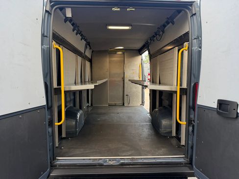 Used 2020 RAM ProMaster 3500 FWD image 5