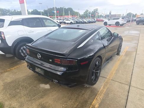 Used 2025 Nissan Z Performance w/ Floor Mat Package RWD image 7