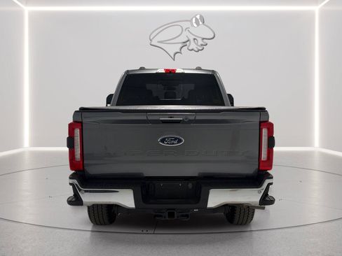 Used 2024 Ford F250 Lariat w/ Lariat Ultimate Package AWD/4WD image 4