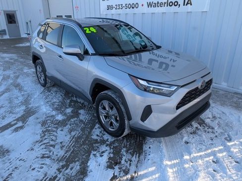 Used 2024 Toyota RAV4 XLE image 5