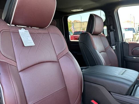 New 2026 RAM 2500 Limited AWD/4WD image 15