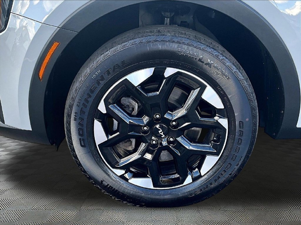 Used 2024 Kia Sorento S w/ Panoramic Sunroof Package AWD/4WD image 7
