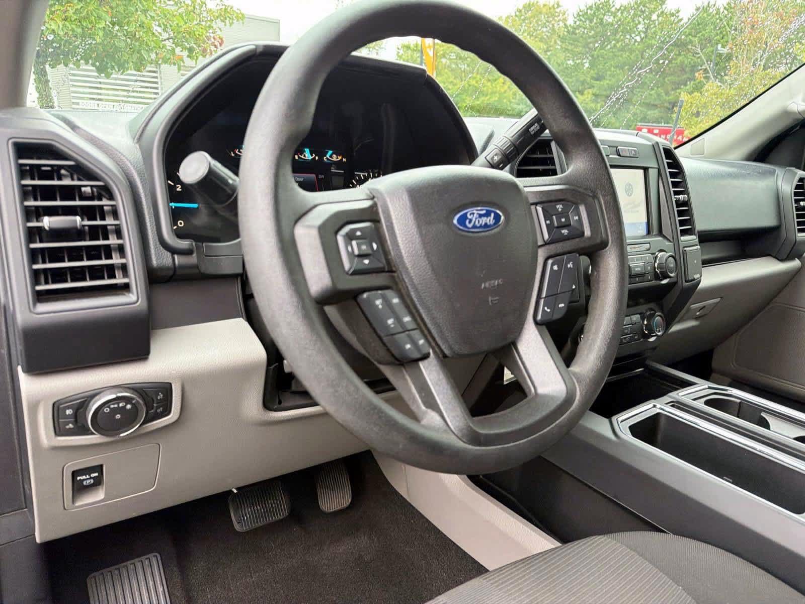 Used 2020 Ford F150 XL w/ Equipment Group 101A Mid RWD image 15