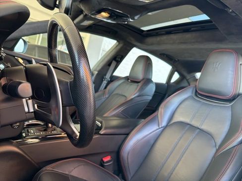 Certified 2022 Maserati Quattroporte GT image 17