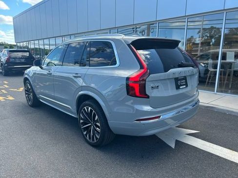 Certified 2025 Volvo XC90 B6 Plus AWD/4WD image 3