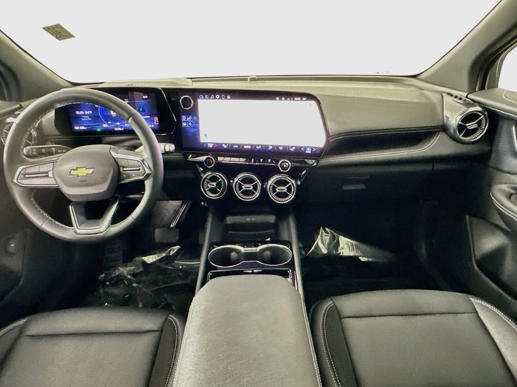 Used 2025 Chevrolet Blazer EV LT AWD/4WD image 26