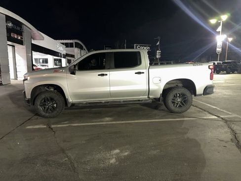 Used 2021 Chevrolet Silverado 1500 LT Trail Boss w/ Bed Protection Package image 23