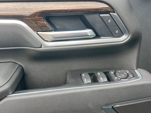 New 2026 GMC Sierra 2500 SLE AWD/4WD image 8