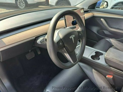 Used 2023 Tesla Model 3 Standard Range RWD image 11