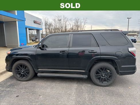 Used 2019 Toyota 4Runner Limited image 1