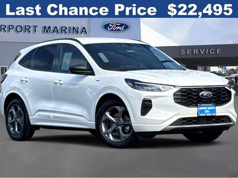 Used 2024 Ford Escape ST-Line w/ Tech Pack #1 image 2