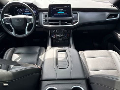 Used 2023 Chevrolet Tahoe Z71 w/ Luxury Package image 12