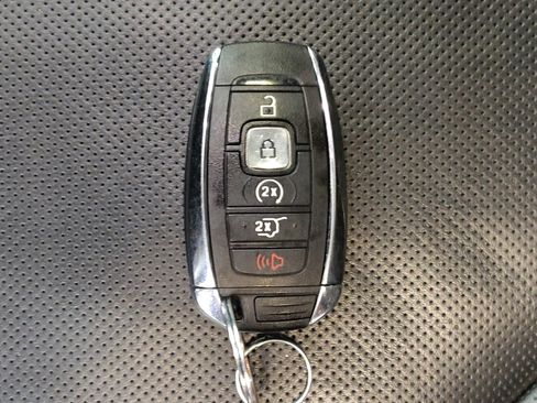 Used 2019 Lincoln MKC Reserve AWD/4WD image 32