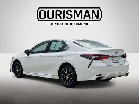 Certified 2024 Toyota Camry SE FWD image 22