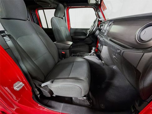 Used 2020 Jeep Gladiator Sport w/ Quick Order Package 24S image 27