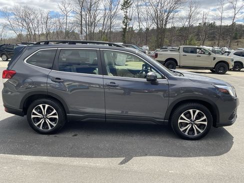 Used 2023 Subaru Forester Limited w/ Popular Package #2 AWD/4WD image 6