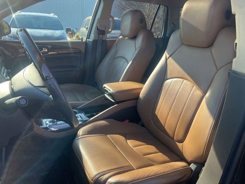 Used 2015 Buick Enclave Leather w/ Trailering Package image 16