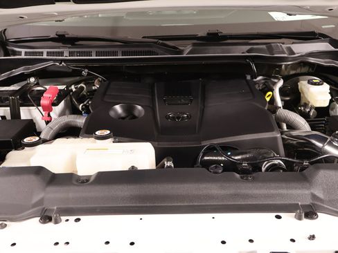 Used 2023 Toyota Tundra Limited AWD/4WD image 20