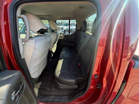 Used 2013 Nissan Frontier PRO-4X w/ Pro-4x Luxury Pkg AWD/4WD image 4