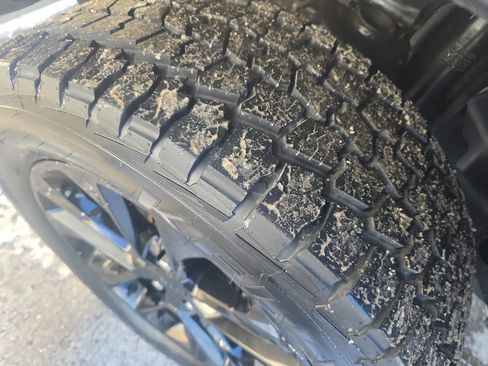 Used 2022 Jeep Wrangler Unlimited Sahara w/ Cold Weather Group image 37