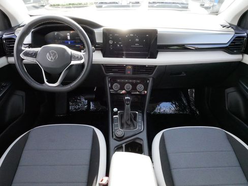 Certified 2025 Volkswagen Taos S AWD/4WD image 10