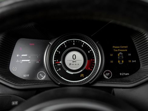 Used 2019 Aston Martin DB11 Volante RWD image 27