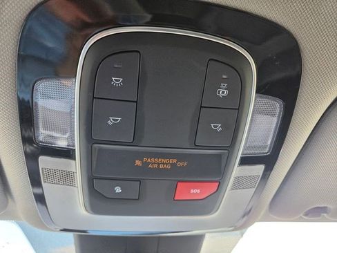 Used 2023 Hyundai Santa Fe SEL image 8