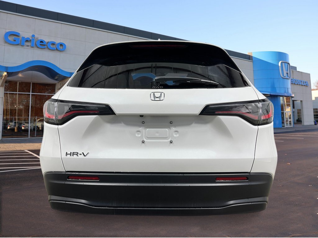 New 2027 Honda HR-V LX image 4