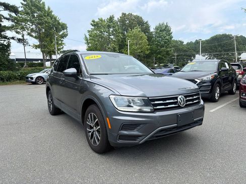 Used 2019 Volkswagen Tiguan SEL R-Line FWD image 7