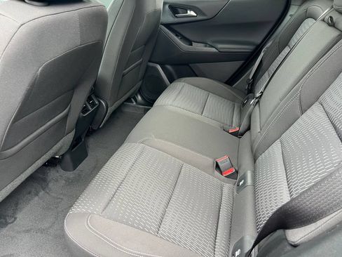 Used 2026 Chevrolet Equinox LT AWD/4WD image 12