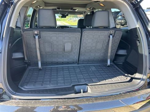 Used 2022 Honda Pilot Elite image 12