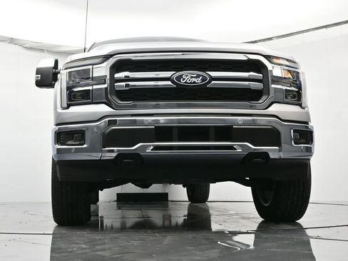 Used 2025 Ford F150 Lariat w/ Equipment Group 502A High image 47