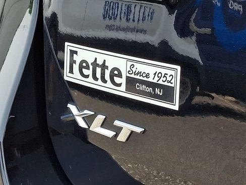 Used 2023 Ford Explorer XLT w/ Equipment Group 202A AWD/4WD image 30