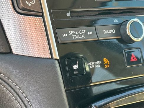 Used 2014 INFINITI Q50 Premium w/ Navigation Package AWD/4WD image 23