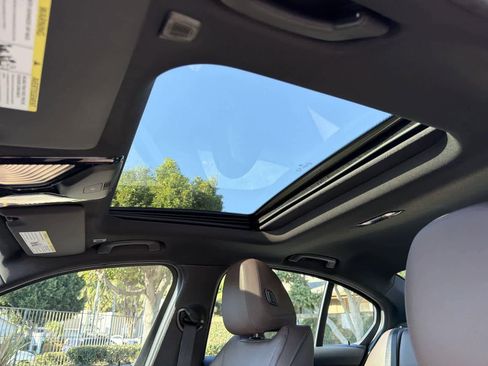 Used 2023 BMW M340i xDrive w/ Premium Package image 9