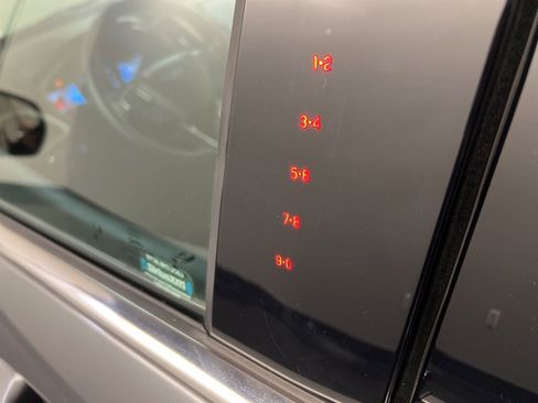 Certified 2022 Ford Edge SEL w/ Convenience Package image 29