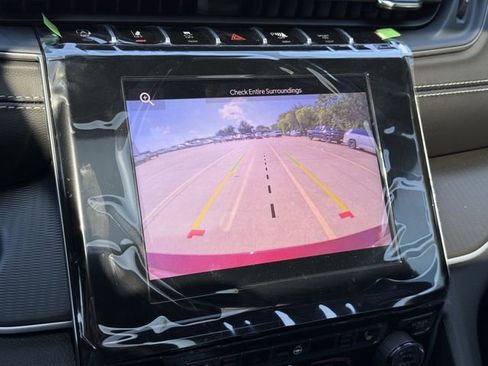 New 2025 Jeep Grand Cherokee L Altitude RWD image 25