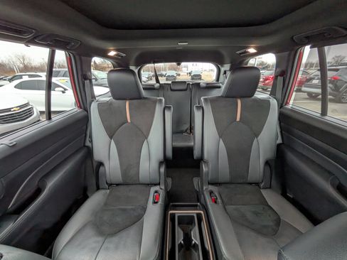 Certified 2025 Toyota Grand Highlander Hybrid MAX Platinum image 25