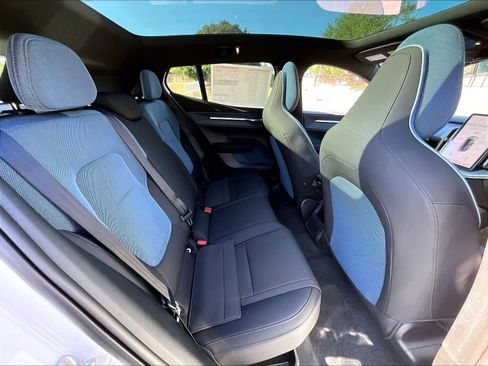 New 2026 Volvo EX30 Plus w/ Protection Package Premier image 27