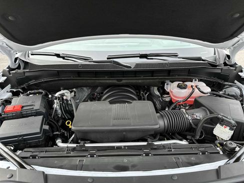New 2026 Chevrolet Suburban High Country RWD image 13