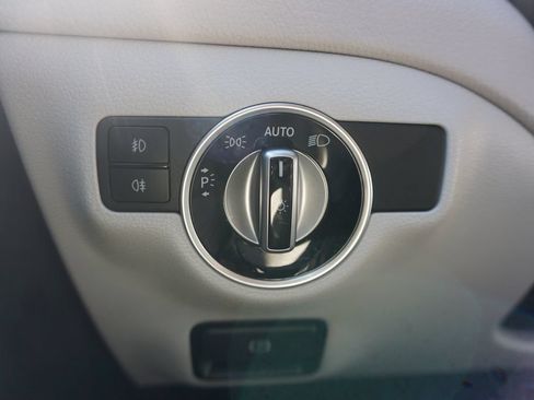 Used 2018 Mercedes-Benz GLA 250 image 4