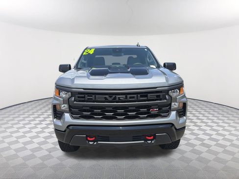 Used 2024 Chevrolet Silverado 1500 Custom Trail Boss AWD/4WD image 2