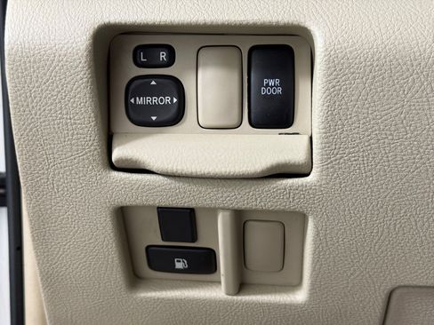 Used 2006 Lexus RX 330 image 18