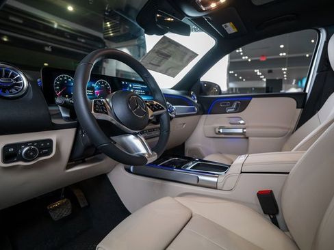New 2026 Mercedes-Benz GLB 250 4MATIC image 10