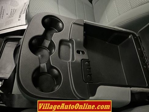 Used 2016 RAM 1500 Express AWD/4WD image 19