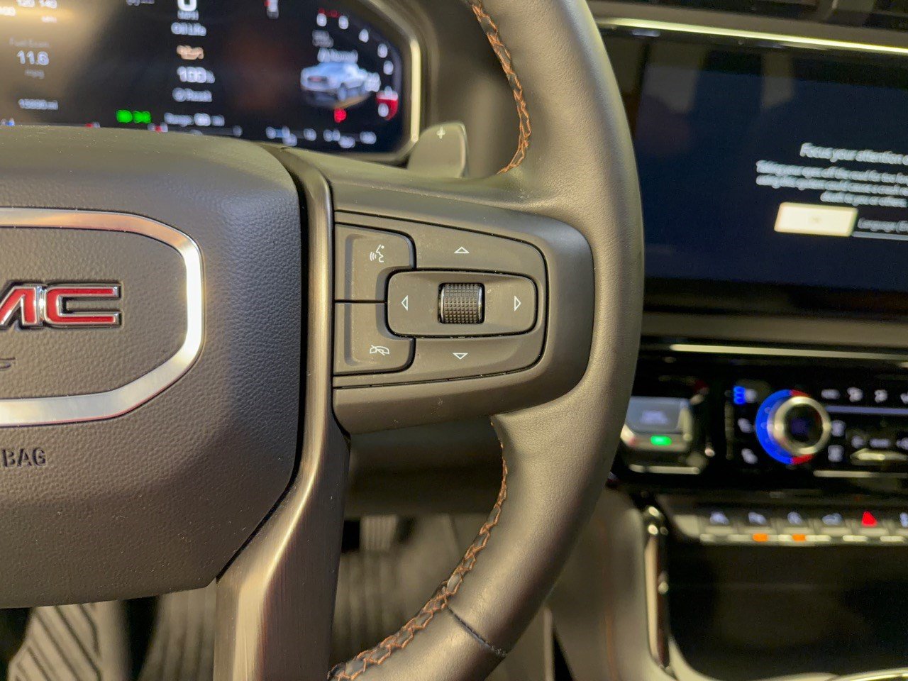 Used 2026 GMC Sierra 1500 AT4 w/ AT4 Premium Package AWD/4WD image 19