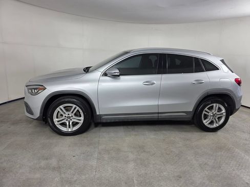 Used 2021 Mercedes-Benz GLA 250 image 7