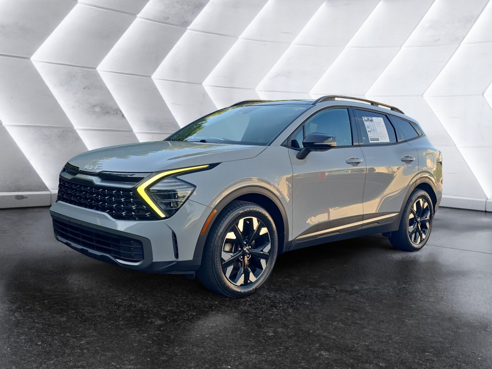 Used 2024 Kia Sportage X-Line w/ X-Line Premium Package AWD/4WD image 1