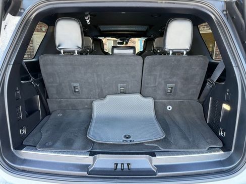 Used 2019 Lincoln Navigator Reserve w/ Cargo Package image 17