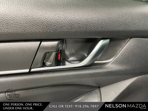 Used 2022 Honda Accord Sport image 37